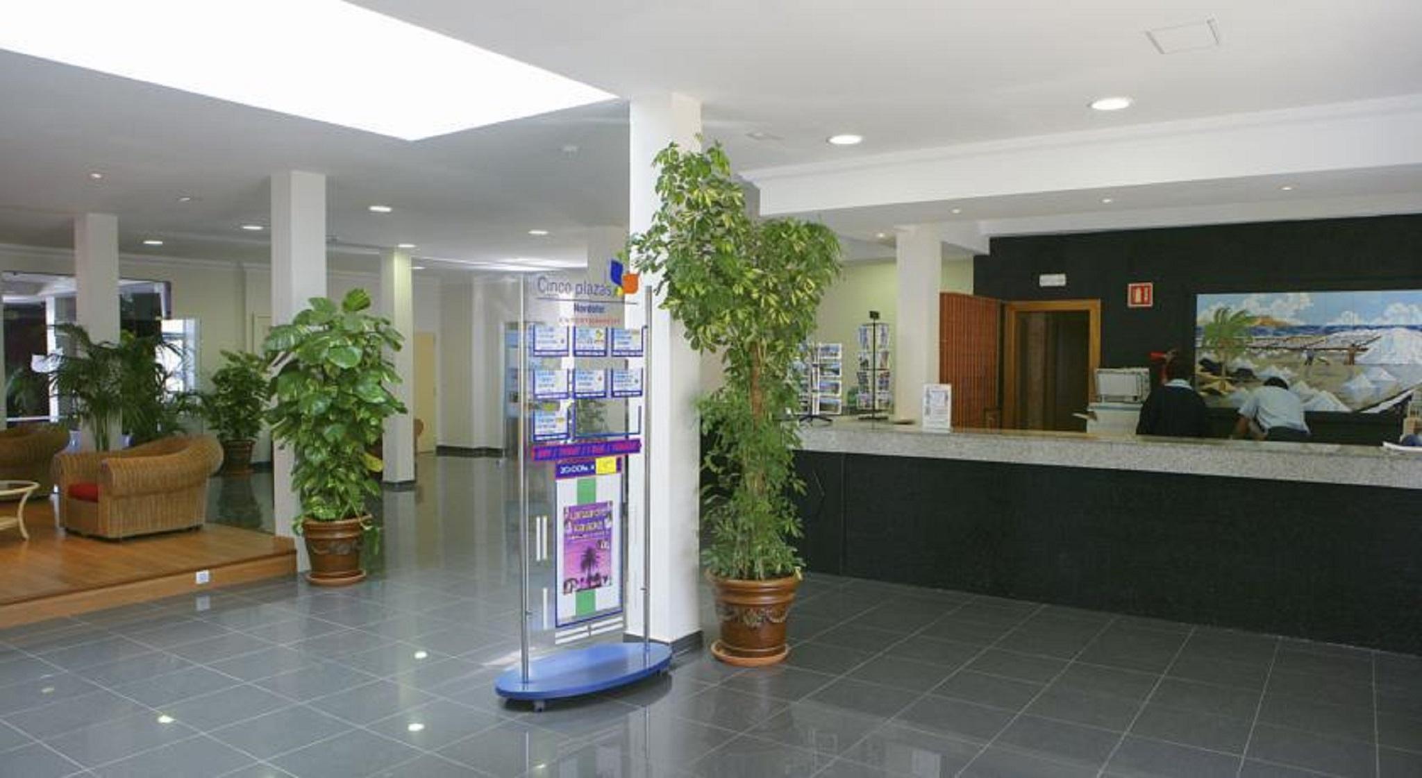 Grupotel Cinco Plazas ปูแอร์โตเดลคาร์เมน ภายนอก รูปภาพ