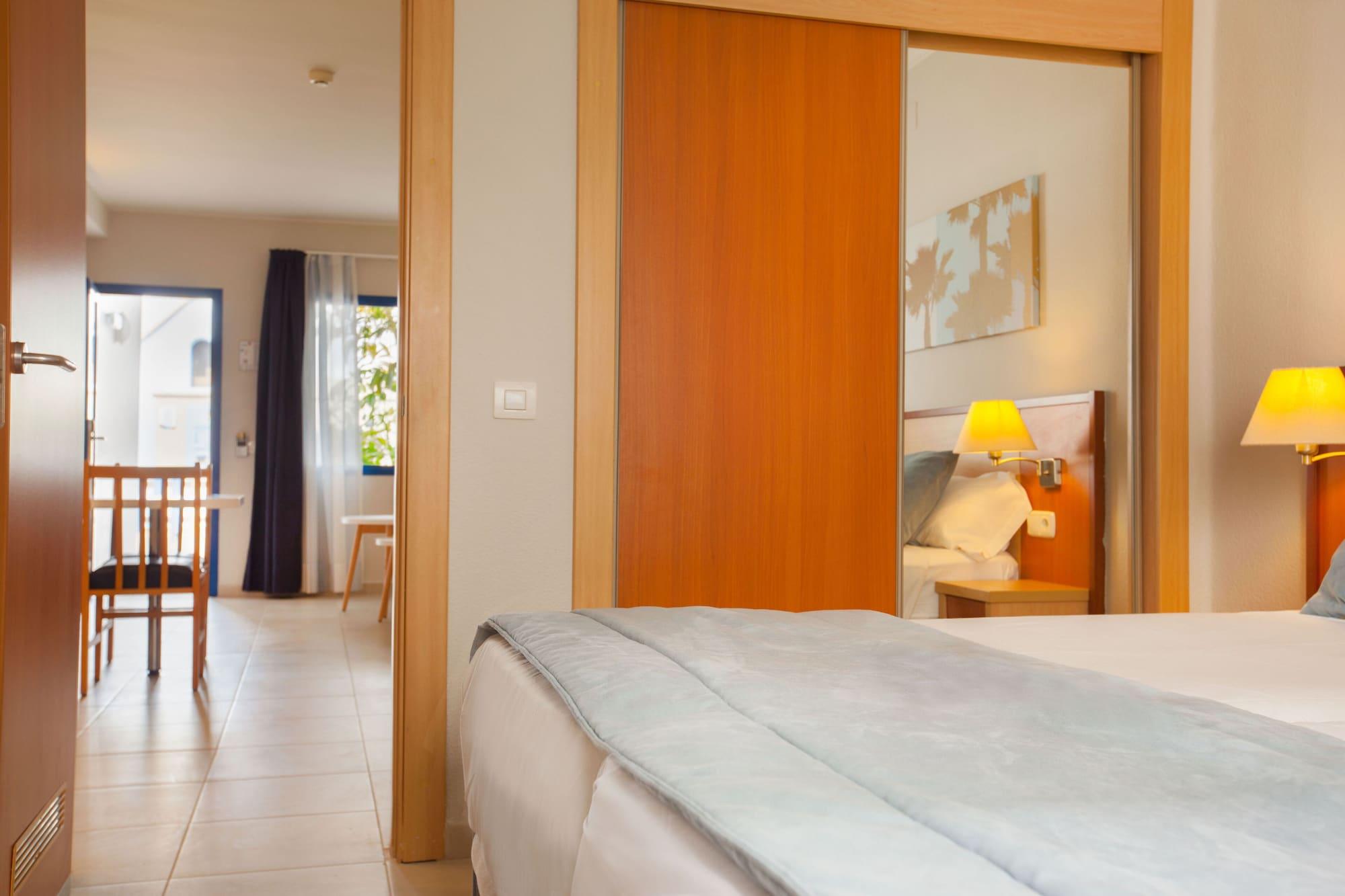 Grupotel Cinco Plazas ปูแอร์โตเดลคาร์เมน ภายนอก รูปภาพ